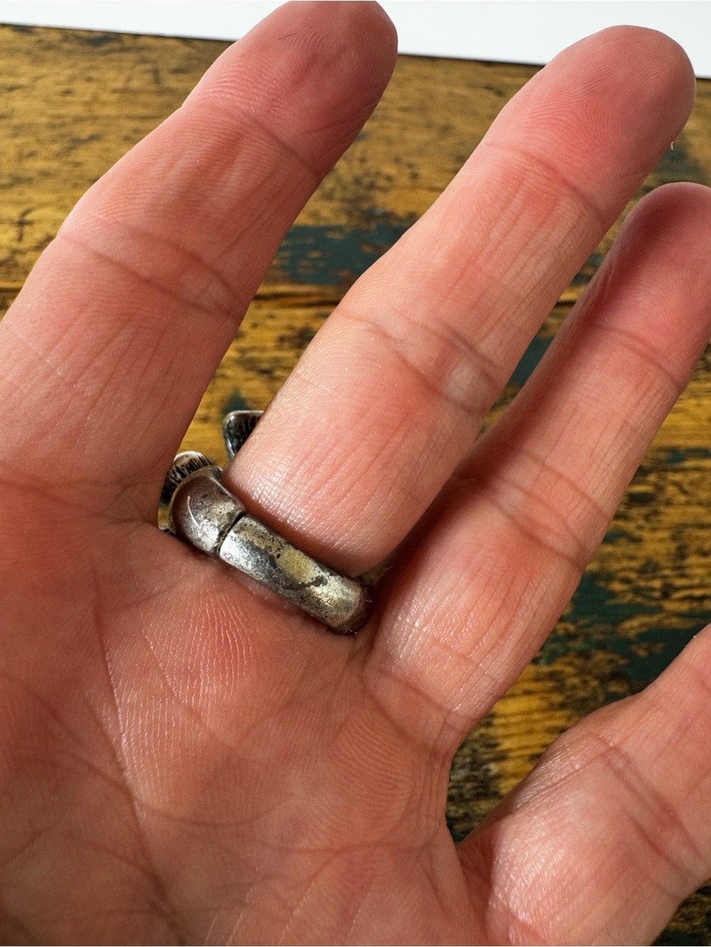 Silver Floral Statement Ring - Picture 6 of 6